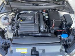 AUDI - A3 - 2014/2014 - Branca - R$ 85.900,00