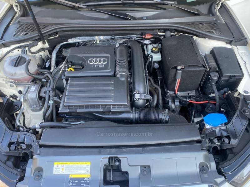 AUDI - A3 - 2014/2014 - Branca - R$ 85.900,00