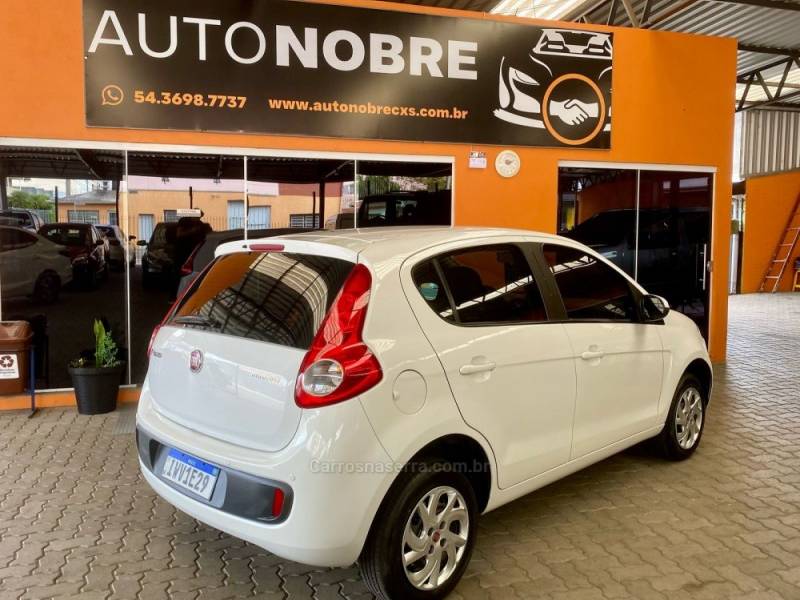 FIAT - PALIO - 2016/2016 - Branca - R$ 41.900,00