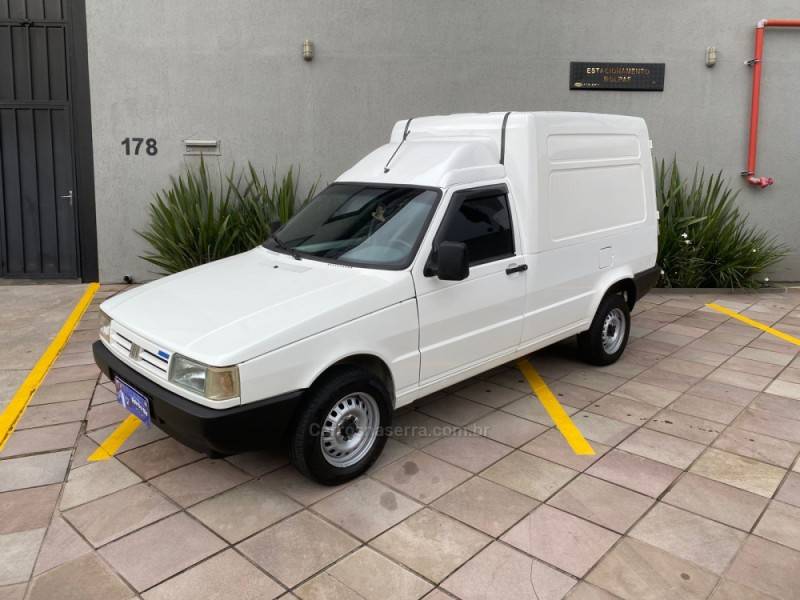 FIAT - FIORINO - 1999/2000 - Branca - R$ 25.900,00