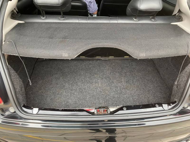 PEUGEOT - 207 - 2010/2010 - Preta - R$ 22.000,00