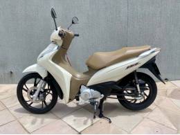 HONDA - BIZ 125 - 2023/2023 - Branca - R$ 17.500,00