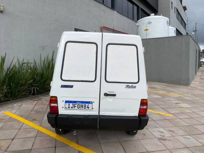 FIAT - FIORINO - 1999/2000 - Branca - R$ 25.900,00