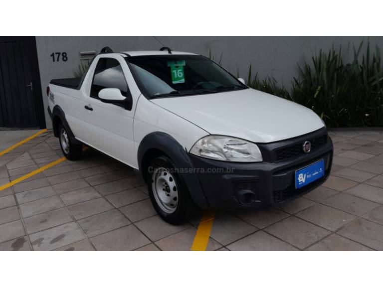 FIAT - STRADA - 2016/2016 - Branca - R$ 50.900,00