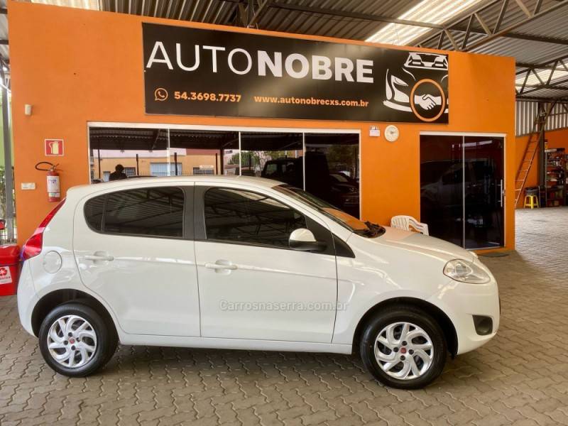 FIAT - PALIO - 2016/2016 - Branca - R$ 41.900,00
