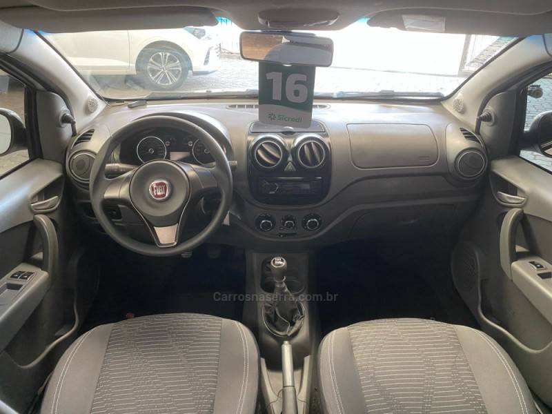 FIAT - PALIO - 2016/2016 - Branca - R$ 41.900,00