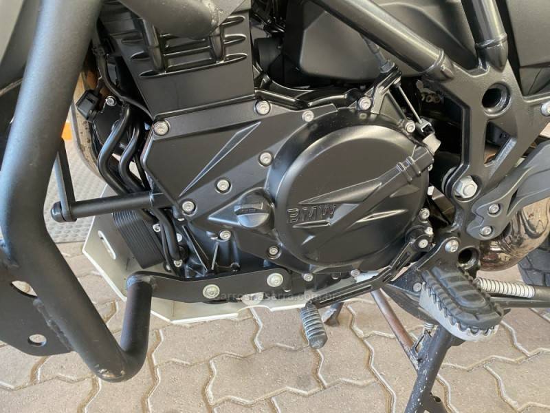 BMW - F 800 - 2016/2016 - Branca - R$ 49.900,00