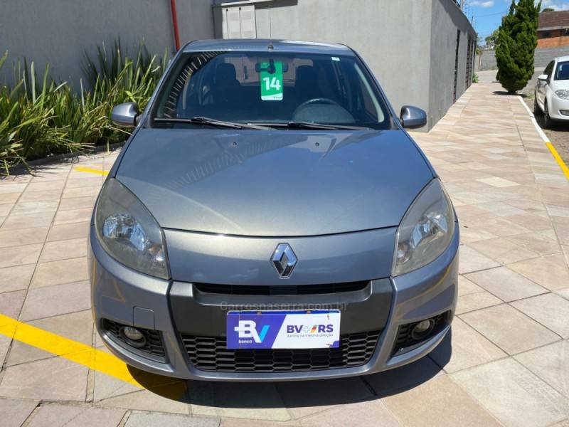 RENAULT - SANDERO - 2013/2014 - Cinza - R$ 36.900,00