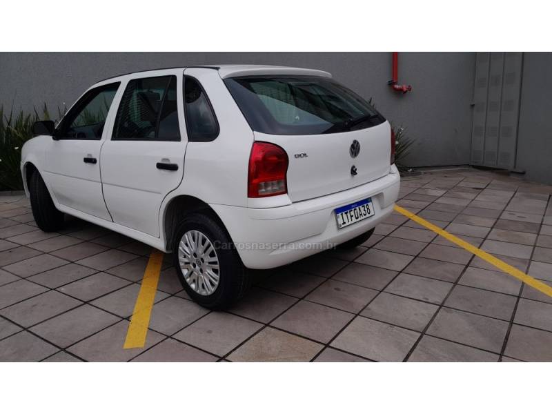 VOLKSWAGEN - GOL - 2012/2013 - Branca - R$ 26.900,00