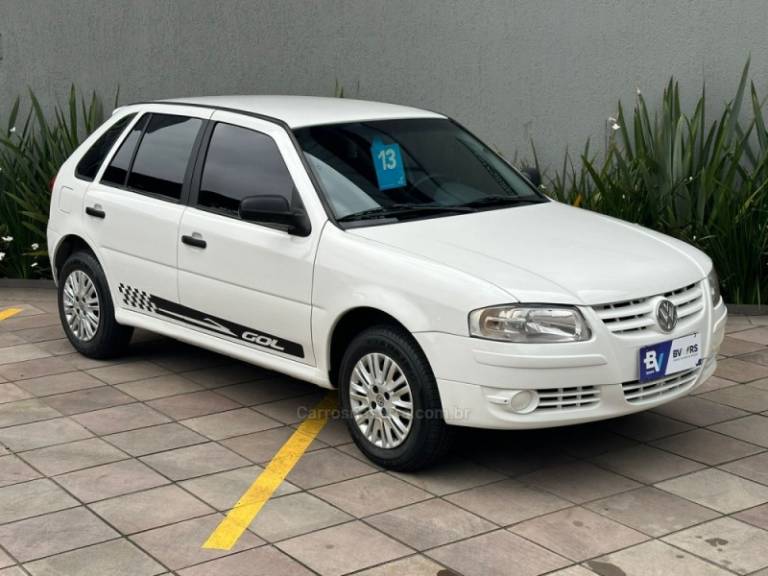VOLKSWAGEN - GOL - 2012/2013 - Branca - R$ 26.900,00