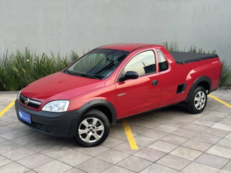 CHEVROLET - MONTANA - 2010/2010 - Vermelha - R$ 33.900,00