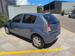 RENAULT - SANDERO - 2013/2014 - Cinza - R$ 36.900,00