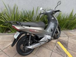 HONDA - BIZ 125 - 2008/2008 - Cinza - R$ 8.900,00