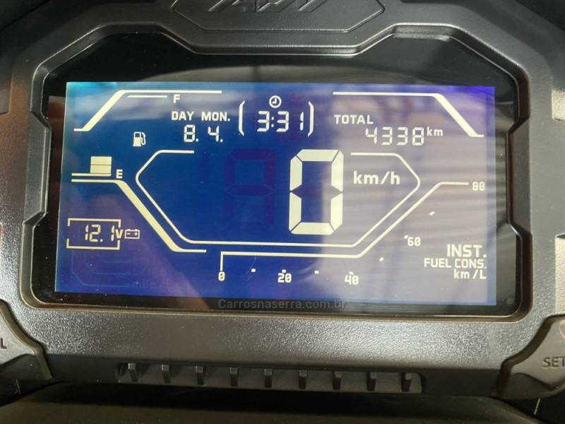 HONDA - ADV 150 - 2024/2024 - Verde - R$ 23.900,00