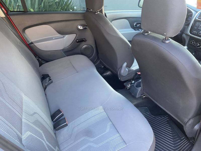RENAULT - LOGAN - 2014/2014 - Vermelha - R$ 37.900,00