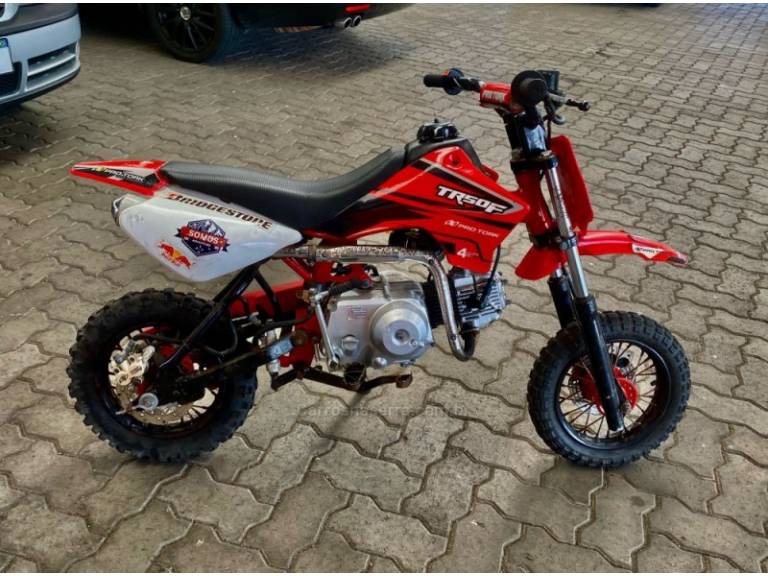 PRO TORK - TR-100F - 2017/2017 - Vermelha - R$ 4.500,00