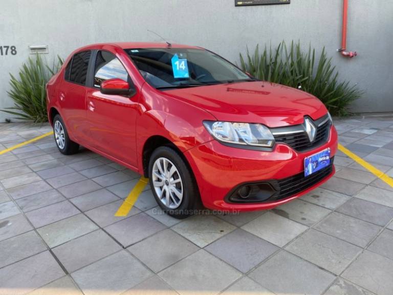 RENAULT - LOGAN - 2014/2014 - Vermelha - R$ 37.900,00